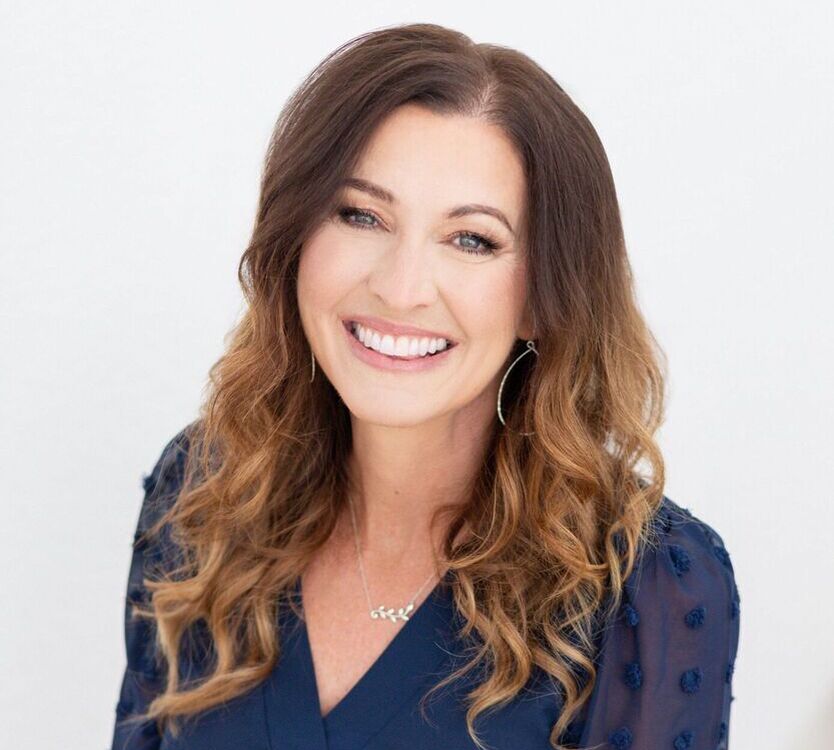 Bethcannon headshot2022