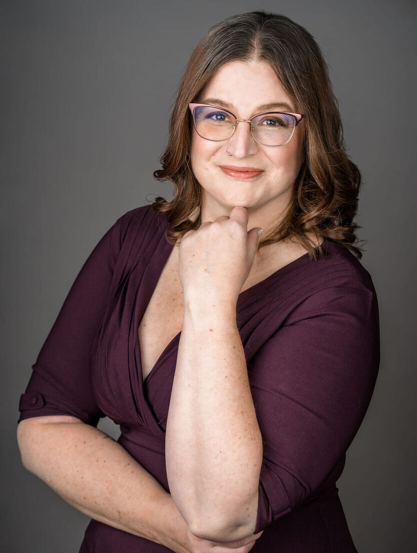 Headshotkellymatthews3